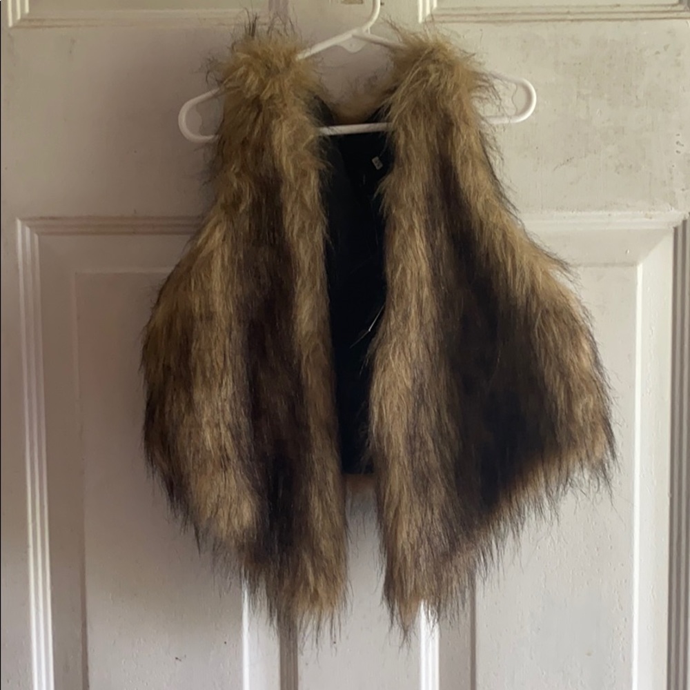NWT Toddler Fur Vest size 3-5